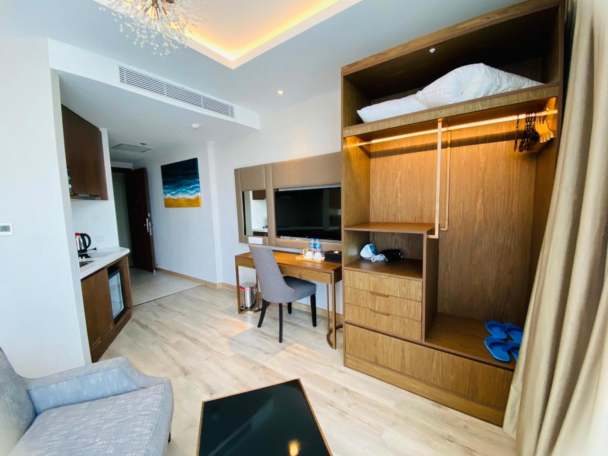 Panorama Sunset Apartment Nha Trang